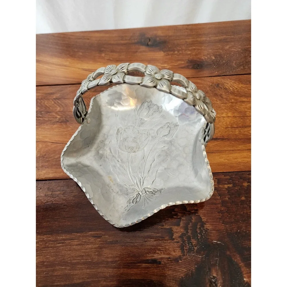 Rodney Kent‎ Silver Co Hand Wraught Metal Basket